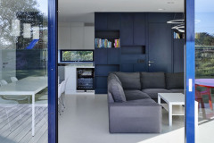 Bungalov vo farbách neba a slnka