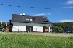 Dom medzi jahodami v Kanaši