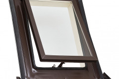 KOMINÁRSKY VÝLEZ - výrobca: HPI, www.hpishop.sk. Kominársky výlez HPI je určený na profilované strešné krytiny, svojimi rozmermi spĺňa normu pre komíny a dymovody